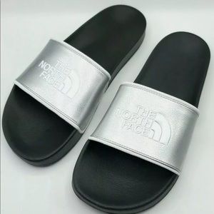The North Face Base Camp Sidle II Slides